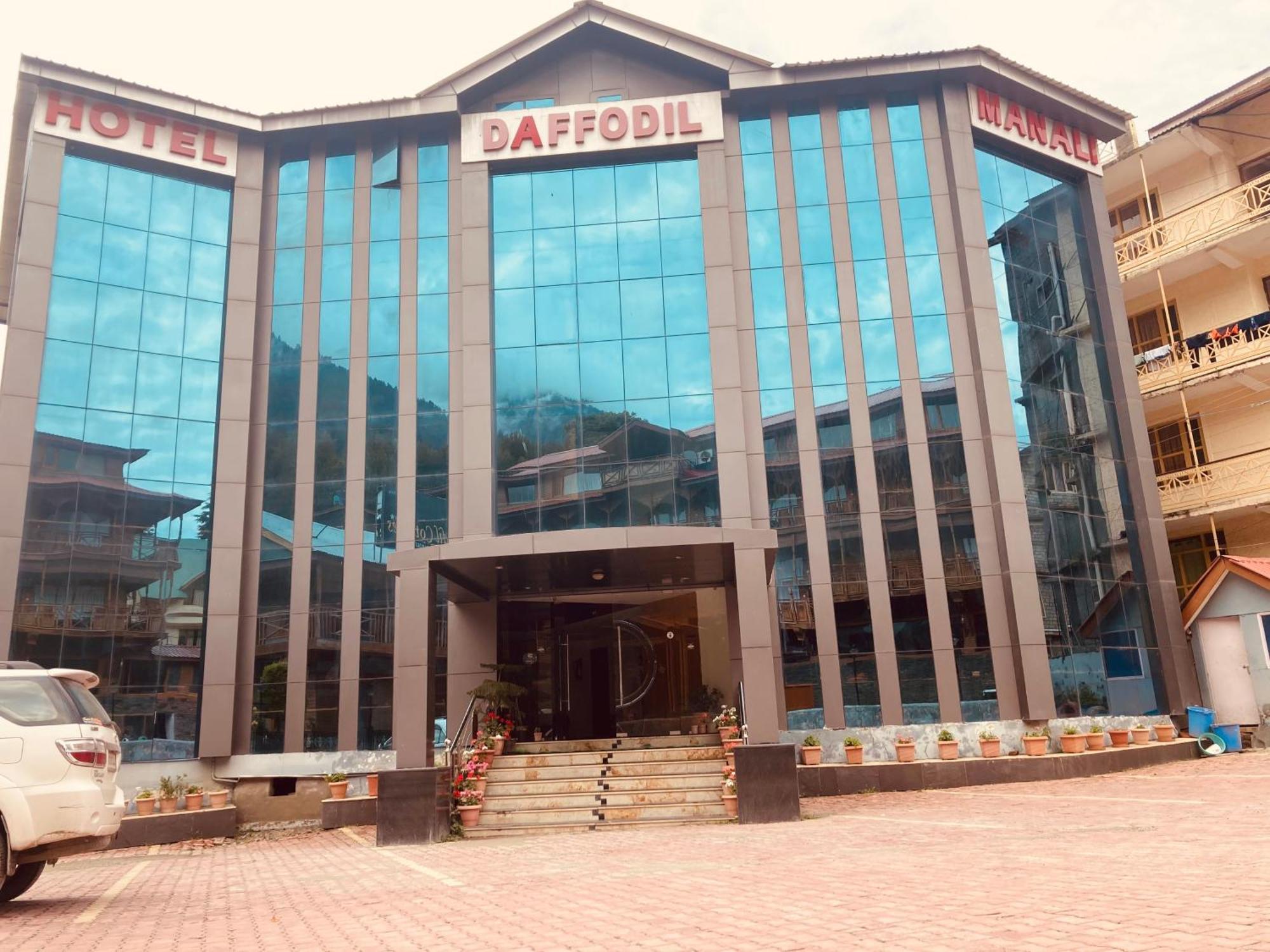 Hotel The North Wind In City Center, Manali エクステリア 写真